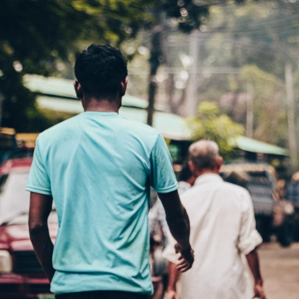 People-walking_Global-Diapora-scaled-r4slgi96trfmsgq1e16l5rx4nptthzrm4vysjftx4w